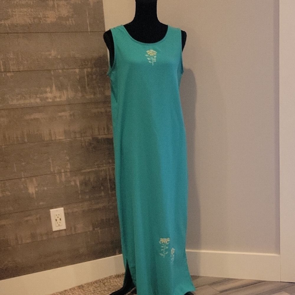 Teddi Vintage Maxi Dress